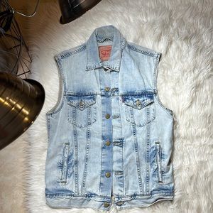 Levi’s Mens M Denim Jean Jacket Vest Distressed